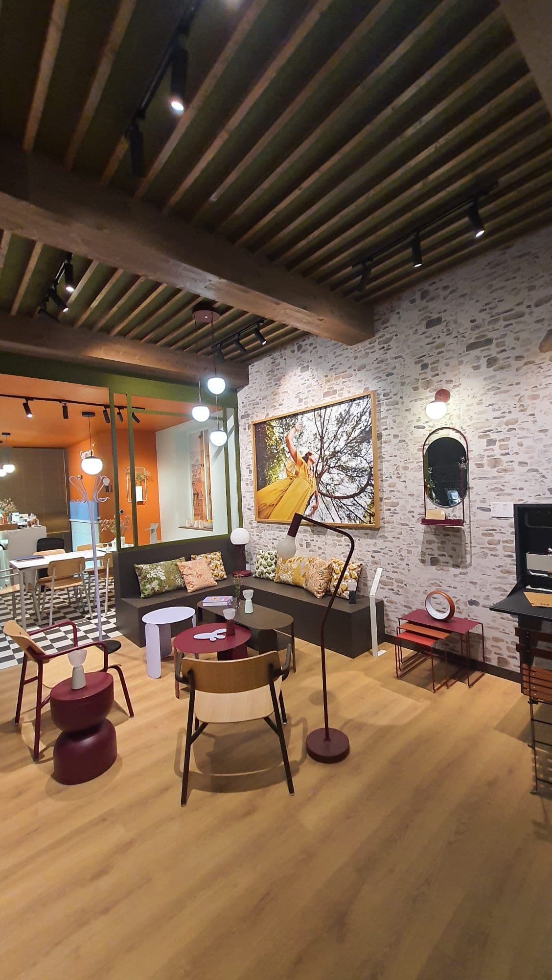 Gallery image 9
